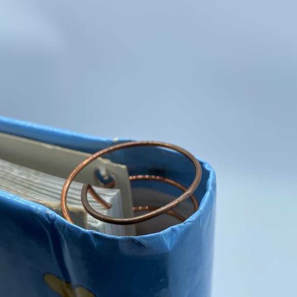 Disney Winnie The Pooh Honey Pot and Bees Photo Album Spiral Bound - Picture 13 of 14